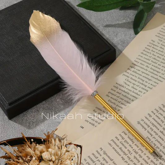 Gold Barrel Feather pen