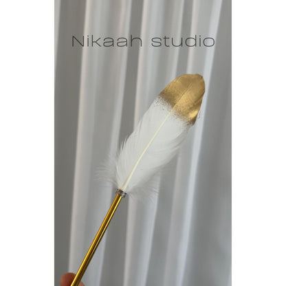 Gold Barrel Feather pen