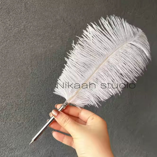 Quill pen white barrel